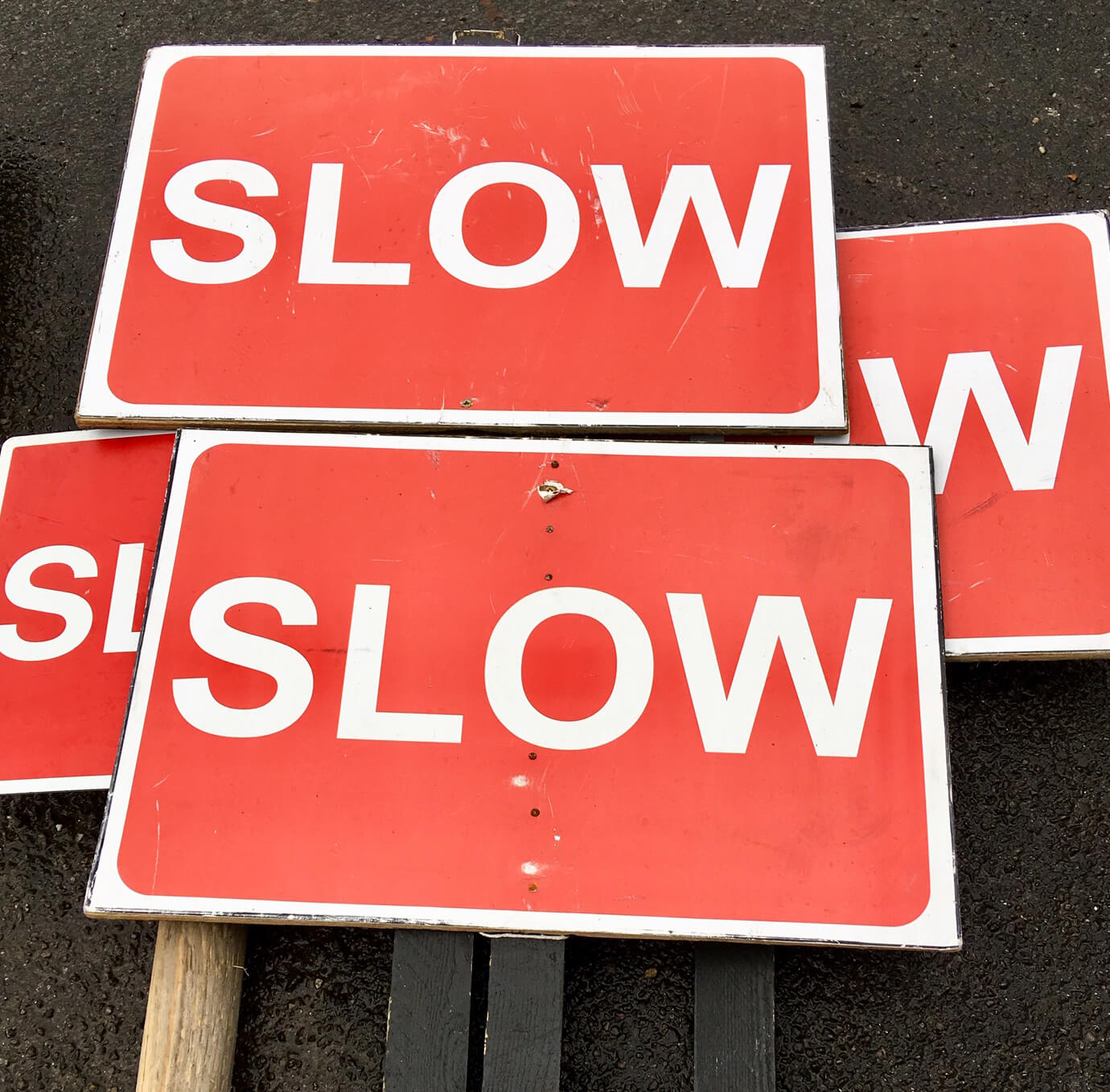 ‘Slow’ Signs